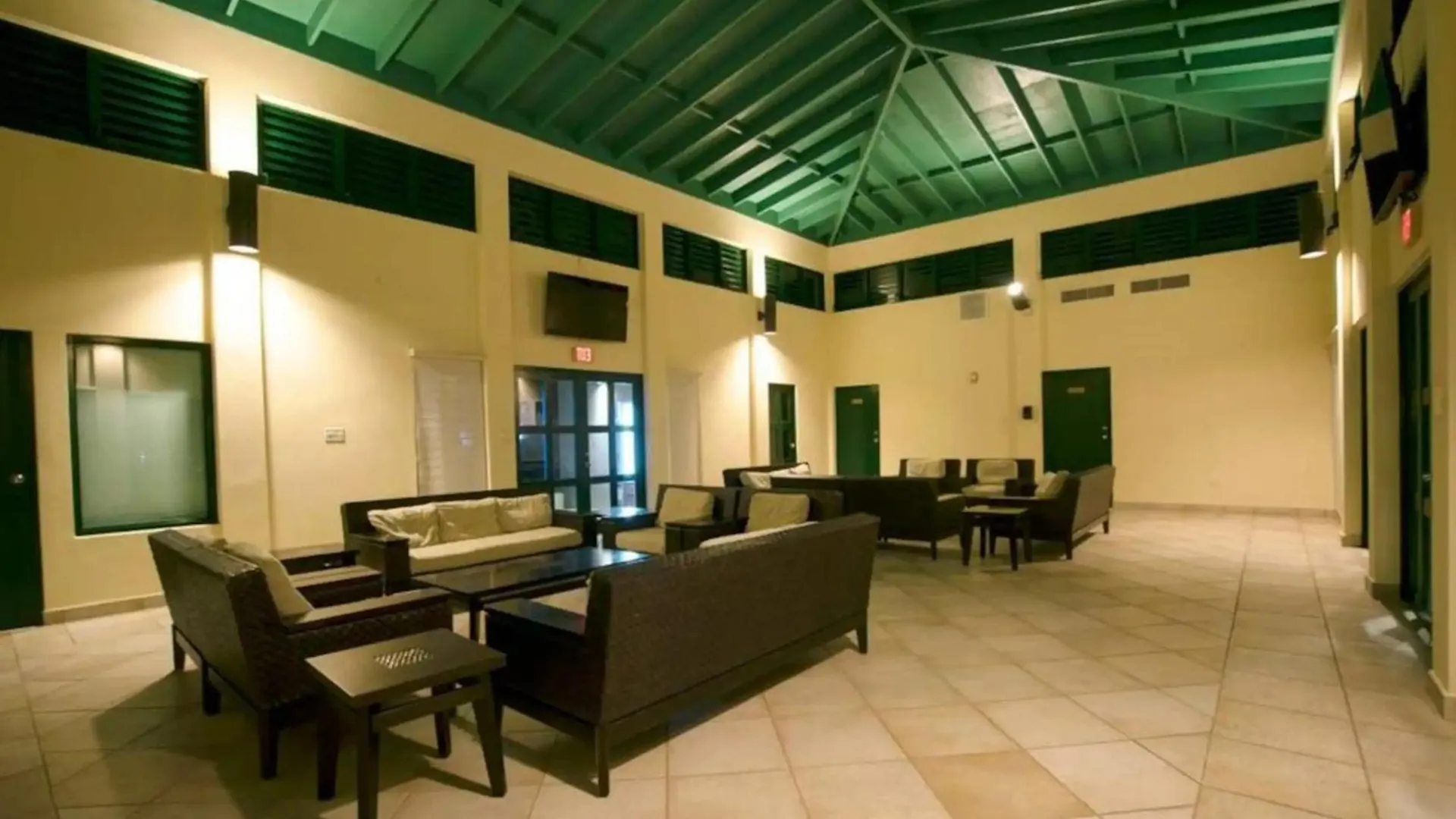 Aquatika Beach Resort & Waterpark Loiza Apartment